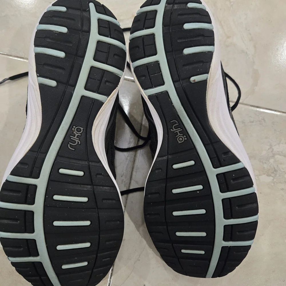 Ryka Dash 3 Women’s Size 7 Walking Athletic Sneakers Black Blue